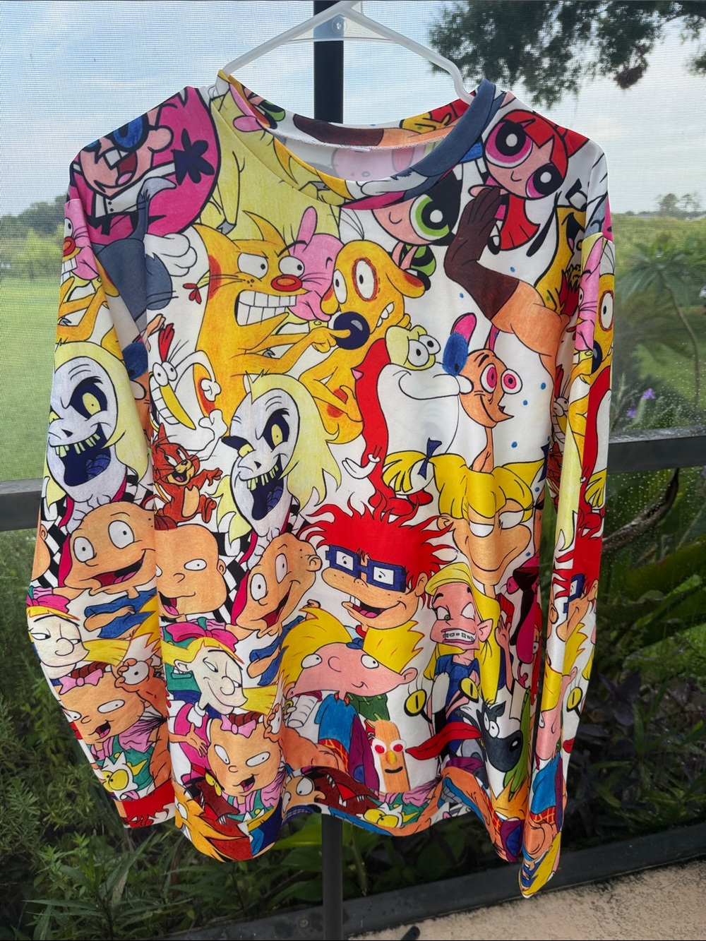 Nickelodeon Multicolor Cartoon Character Crewneck pullover